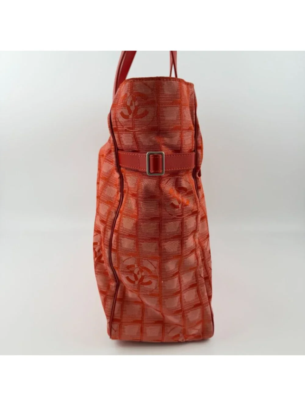 ★SOLD★ Chanel CC Logo New Travel Tote Red Nylon Vintage - Picture 5 of 15